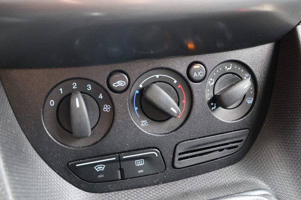 Ford Transit Connect 1.5 TDCI L2 | Sortimo inrichting | Marge | BTW & BPM Vrij | Camera | CarPlay | Navigatie | Cruise control | DAB | 3-Zitter | Alarm klasse 3 | NAP Logisch | Nieuwe APK | NL Auto | Euro 6