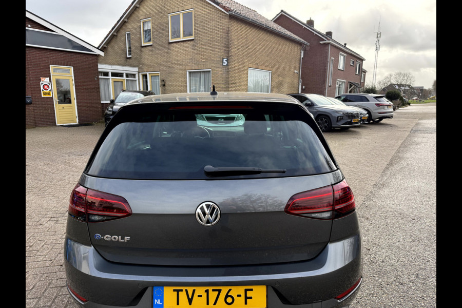 Volkswagen e-Golf e-Golf SOH 94%, 17''Lmv, Camera, App Connect