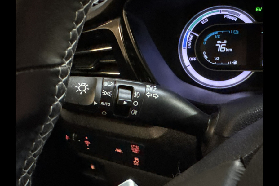 Kia Niro 1.6 GDi Hybrid MORE CAMERA/NAVI/HALF-LEDER