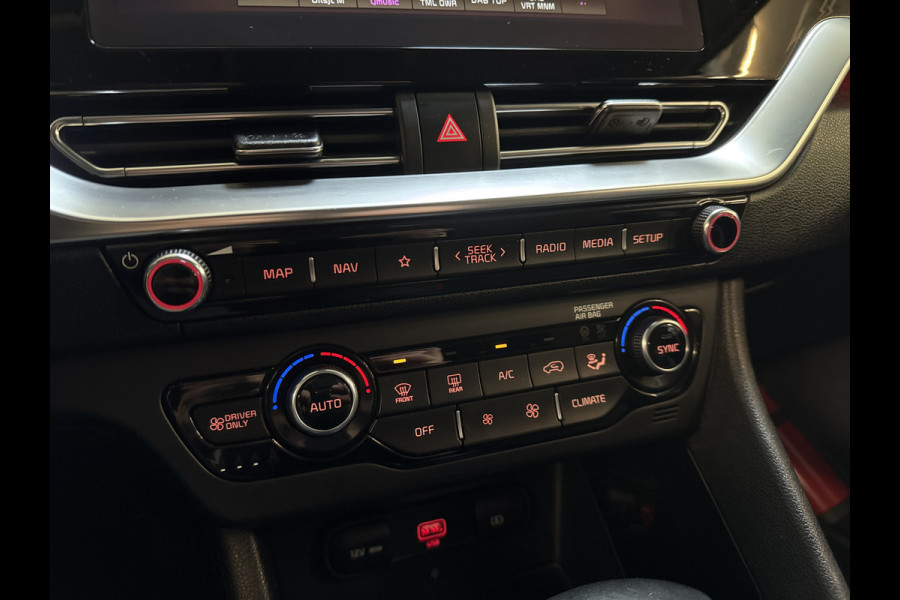 Kia Niro 1.6 GDi Hybrid MORE CAMERA/NAVI/HALF-LEDER