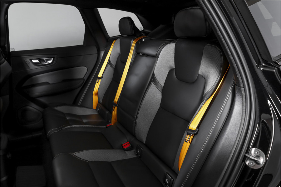 Volvo XC60 2.0 T8 Plug-in-hybrid AWD Polestar Engineered - Facelift MY26 | Bowers & Wilkins | Dig.Cockpit | Adapt.Cruise | Stoel+-Stuurverw. | PDC | 360 Camera | NAV + App.Connect + NAV | ECC | LM 22" | 3593