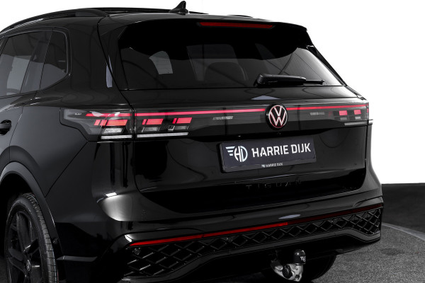 Volkswagen Tiguan 1.5 eHybrid 272 PK R-Line Edition | Black Style | Assistance Plus | Elek. Trekhaak | S/K-panodak | Adapt. Cruise | Stoel-+stuurverw. | NAV+App. Connect | 360 Camera | LM 20" |