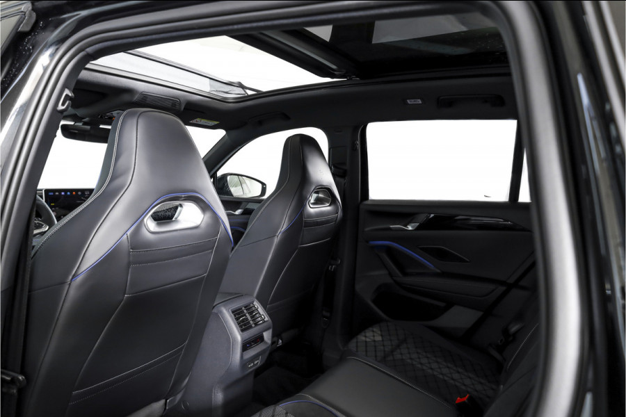 Volkswagen Tiguan 1.5 eHybrid 272 PK R-Line Edition | Black Style | Assistance Plus | Elek. Trekhaak | S/K-panodak | Adapt. Cruise | Stoel-+stuurverw. | NAV+App. Connect | 360 Camera | LM 20" |