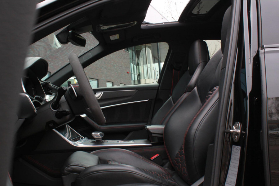 Audi A6 Avant RS 6 TFSI quattro