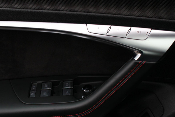 Audi A6 Avant RS 6 TFSI quattro