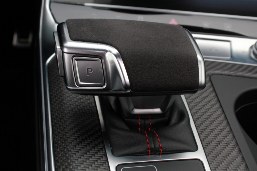 Audi A6 Avant RS 6 TFSI quattro