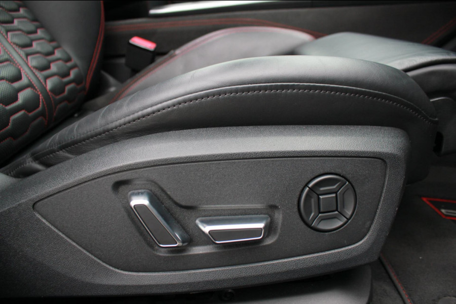 Audi A6 Avant RS 6 TFSI quattro