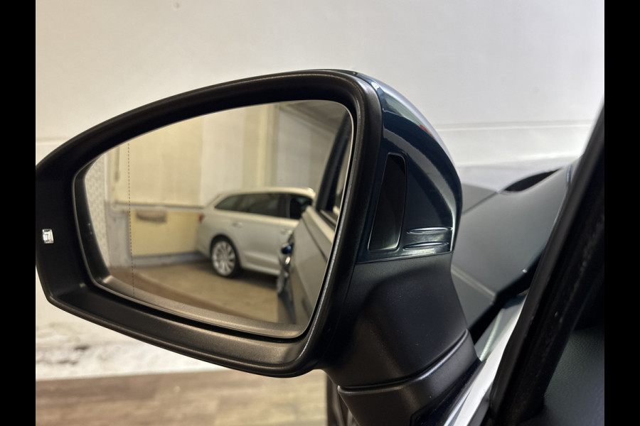 Volkswagen Tiguan E-HYBRID 245PK DSG ELEGANCE CAMERA/HEAD-UP/VIRTUAL/PANORAMADAK