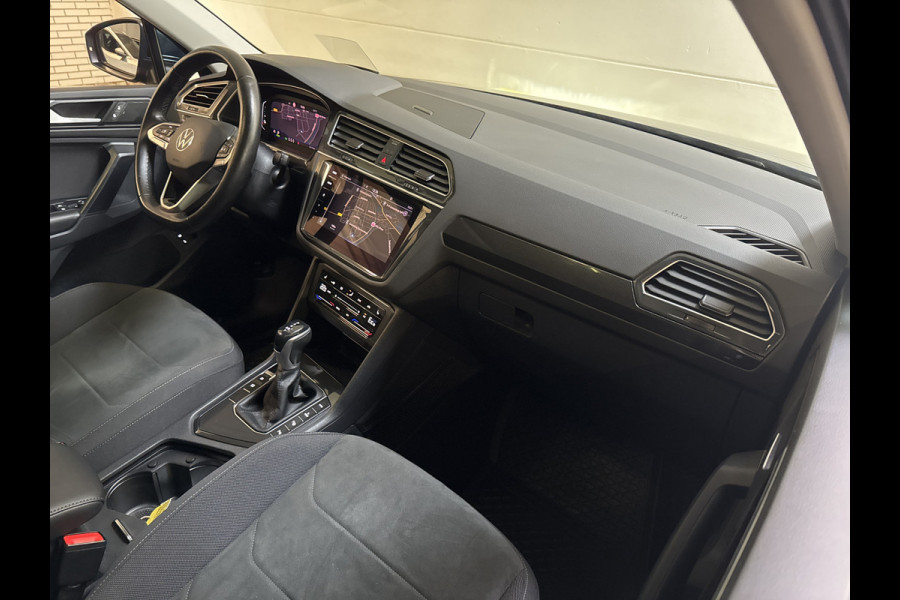 Volkswagen Tiguan E-HYBRID 245PK DSG ELEGANCE CAMERA/HEAD-UP/VIRTUAL/PANORAMADAK
