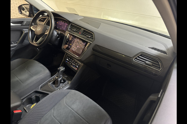 Volkswagen Tiguan E-HYBRID 245PK DSG ELEGANCE CAMERA/HEAD-UP/VIRTUAL/PANORAMADAK