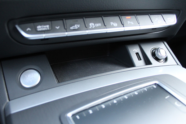 Audi Q5 50 TFSI e quattro S edition | Dealer Onderhouden | Bang & Olufsen | Trekhaak | 360 Camera | Leder