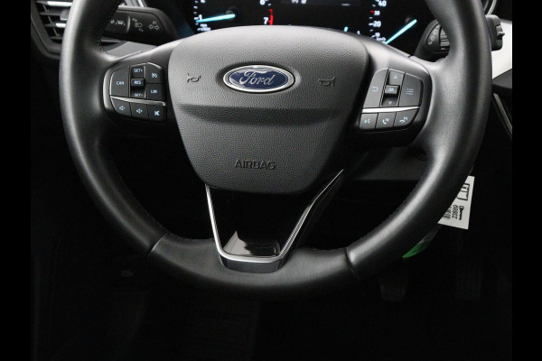 Ford Focus 1.0 EcoBoost Hybrid Trend Edition | 60.600km NAP | Trekhaak | Camera | Carplay | Navigatie | Full LED | Parkeerhulp | Airco | Cruise control | Bluetooth