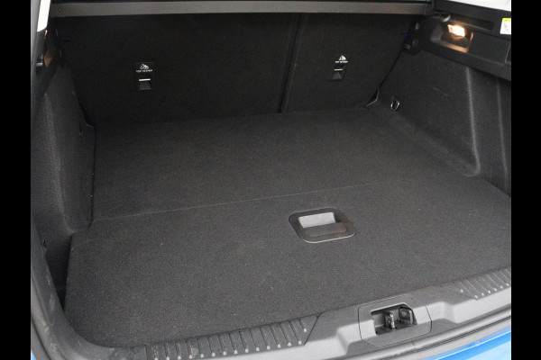 Ford Focus 1.0 EcoBoost Hybrid Trend Edition | 60.600km NAP | Trekhaak | Camera | Carplay | Navigatie | Full LED | Parkeerhulp | Airco | Cruise control | Bluetooth