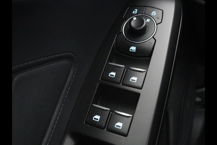 Ford Focus 1.0 EcoBoost Hybrid Trend Edition | 60.600km NAP | Trekhaak | Camera | Carplay | Navigatie | Full LED | Parkeerhulp | Airco | Cruise control | Bluetooth