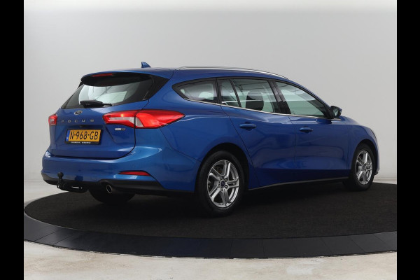 Ford Focus 1.0 EcoBoost Hybrid Trend Edition | 60.600km NAP | Trekhaak | Camera | Carplay | Navigatie | Full LED | Parkeerhulp | Airco | Cruise control | Bluetooth