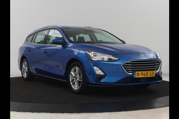 Ford Focus 1.0 EcoBoost Hybrid Trend Edition | 60.600km NAP | Trekhaak | Camera | Carplay | Navigatie | Full LED | Parkeerhulp | Airco | Cruise control | Bluetooth