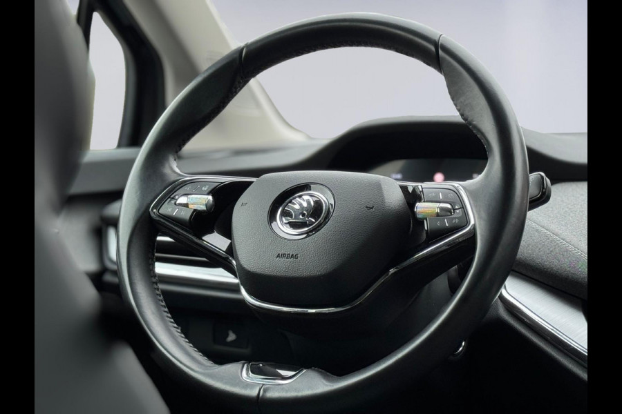 Škoda ENYAQ iV 80, achteruitrijcamera, stoel-stuurverwarming, trekhaak,1/2 lederen sportinterieur, 1 e eigenaar, NL auto met nap