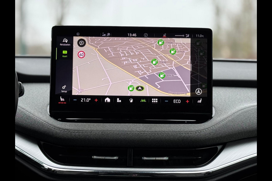 Škoda ENYAQ iV 80, achteruitrijcamera, stoel-stuurverwarming, trekhaak,1/2 lederen sportinterieur, 1 e eigenaar, NL auto met nap