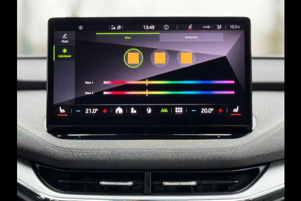 Škoda ENYAQ iV 80, achteruitrijcamera, stoel-stuurverwarming, trekhaak,1/2 lederen sportinterieur, 1 e eigenaar, NL auto met nap