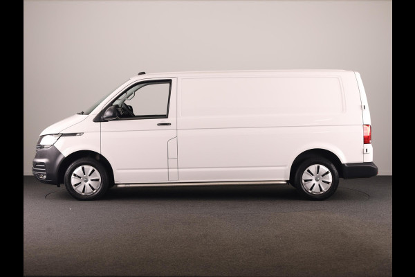 Volkswagen Transporter 2.0 TDI L2H1 28 Comfortline 110 pk | Verlengde garantie | Navigatie via App | Parkeersensoren achter | Cruise control |
