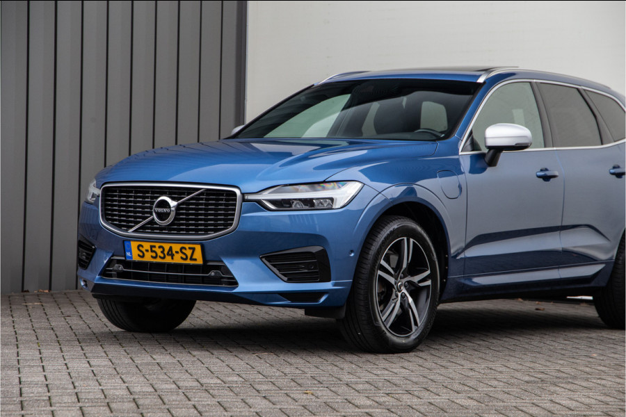 Volvo XC60 2.0 T8 Twin Engine AWD R-Design Pano, Leder