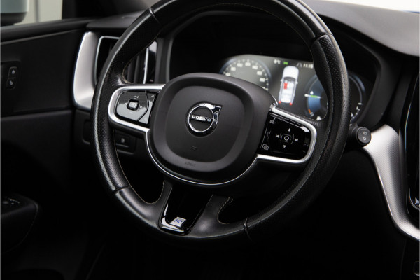 Volvo XC60 2.0 T8 Twin Engine AWD R-Design Pano, Leder
