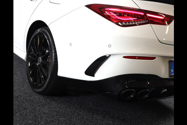 Mercedes-Benz CLA-Klasse 250 e AMG Line / AUT / Digital Cockpit / Cruise Control / Sfeerverlichting / Camera / Pano