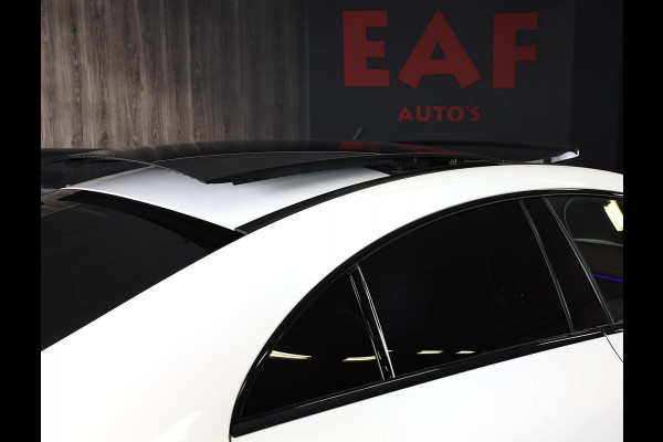 Mercedes-Benz CLA-Klasse 250 e AMG Line / AUT / Digital Cockpit / Cruise Control / Sfeerverlichting / Camera / Pano