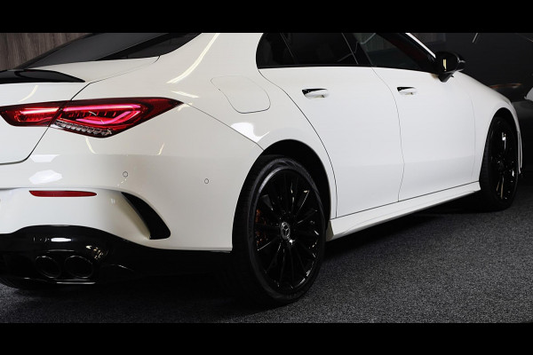 Mercedes-Benz CLA-Klasse 250 e AMG Line / AUT / Digital Cockpit / Cruise Control / Sfeerverlichting / Camera / Pano