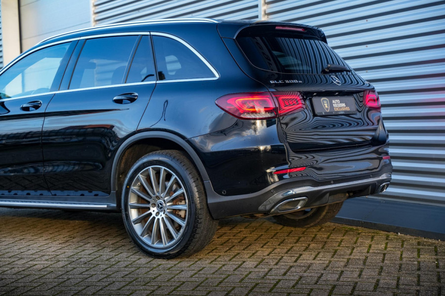 Mercedes-Benz GLC 300e 4MATIC Business Solution AMG