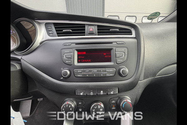 Kia Ceed Attract Airco 1.4 Stuurverwarm. Hill Assist Isofix