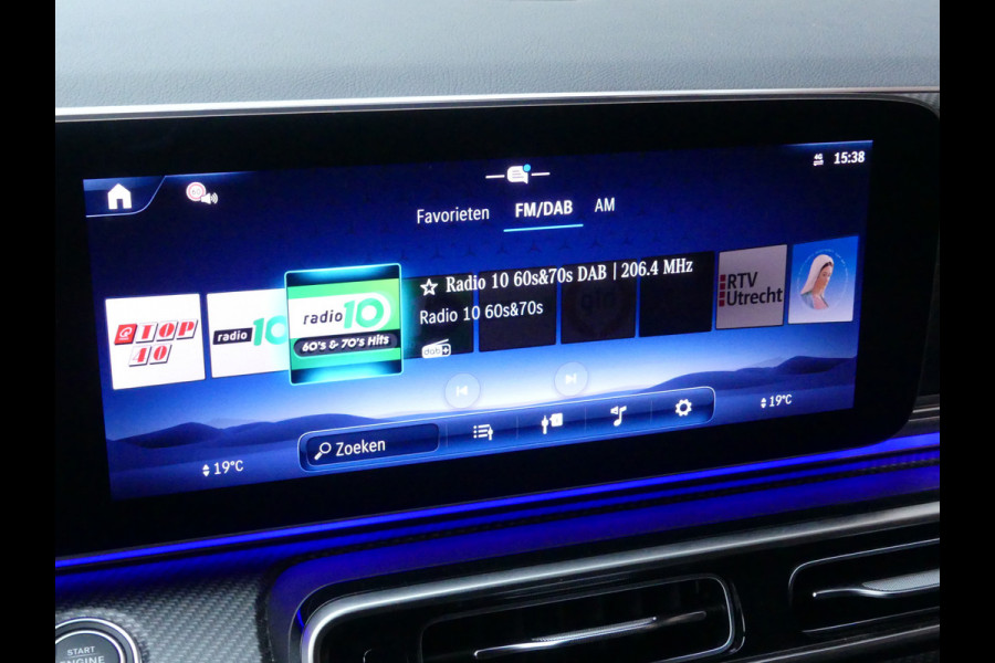 Mercedes-Benz V-Klasse 220d Lang AMG Pakket Dubbel Cabine LED/LEER/Trekhaak