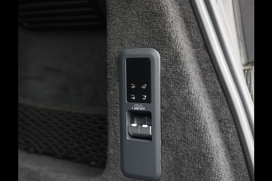 Land Rover Range Rover Sport P550e Autobiography | Pano - Trekhaak - Meridian