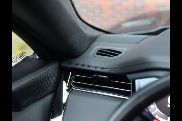 Land Rover Range Rover Sport P550e Autobiography | Pano - Trekhaak - Meridian