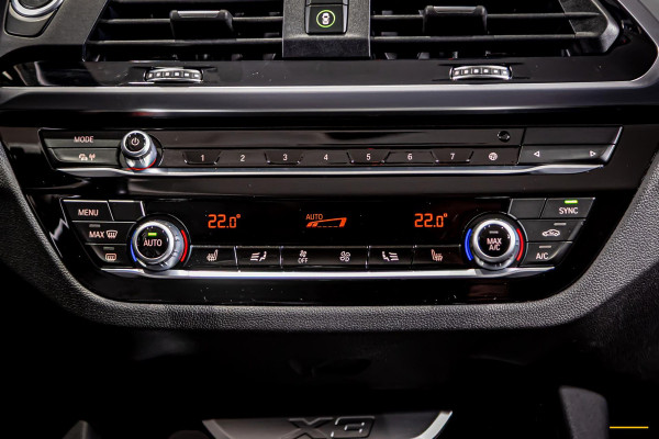 BMW X3 XDrive30e Executive|Leder|20inch|Dealer ond|Garantie