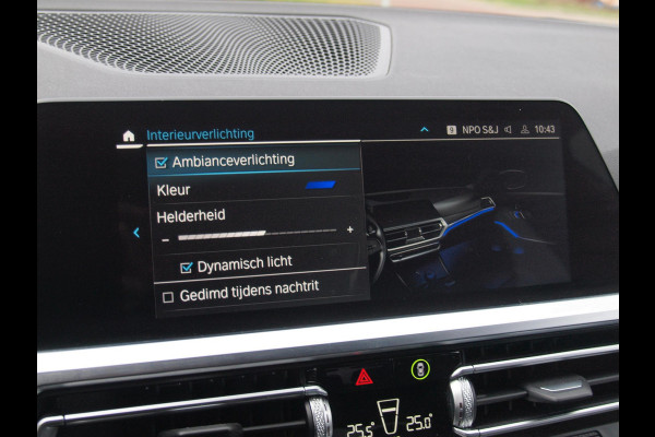 BMW 3-serie 320e Business Edition Plus | 19 Inch | Camera | Leer | Sfeerverlichting | Laserlight |  NL-Auto |