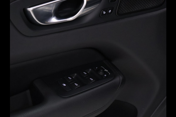 Volvo XC60 2.0 B5 Momentum Exclusive [TREKHAAK, SCHUIFKANTELDAK, MEMORY SEATS, ADAPTIVE CRUISE CONTROL, APPLE CARPLAY, ANDROID AUTO, HARMAN/KARDON, HUD, 360 CAMERA, NIEUWSTAAT]