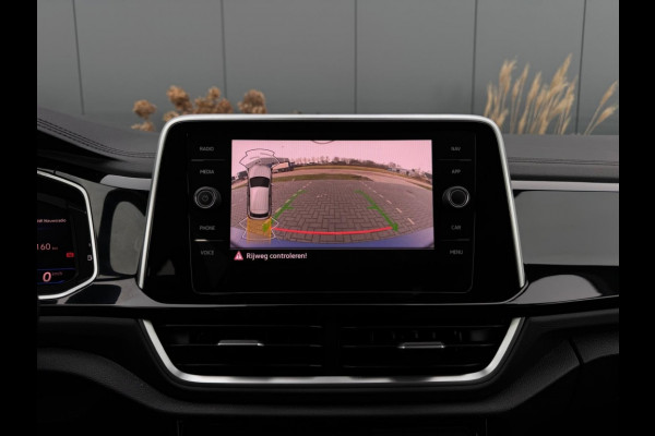 Volkswagen T-Roc 1.5 TSI R-Line 11-2025 IQ LIGHT NAVI CAMERA CLIMATE SPORTVELGEN