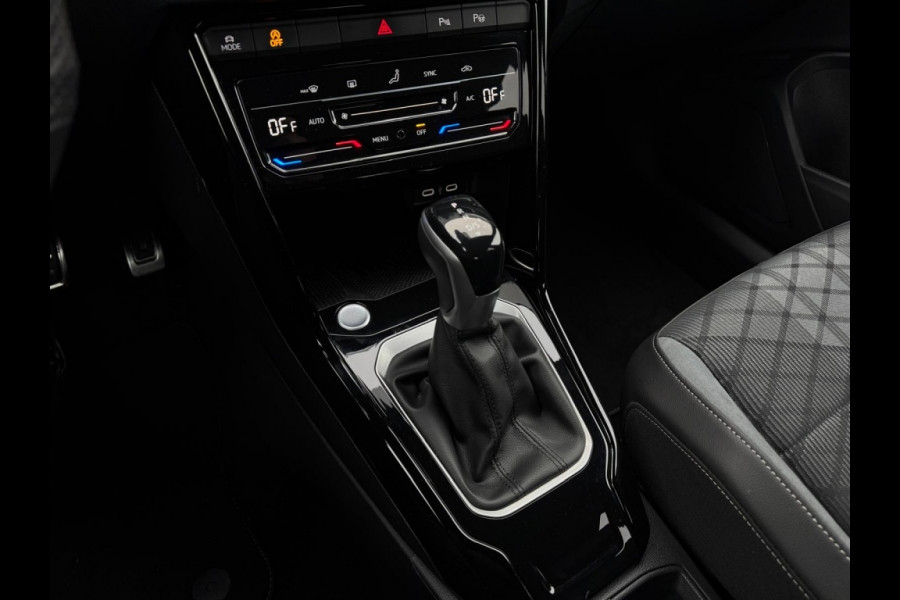 Volkswagen T-Roc 1.5 TSI R-Line 11-2025 IQ LIGHT NAVI CAMERA CLIMATE SPORTVELGEN