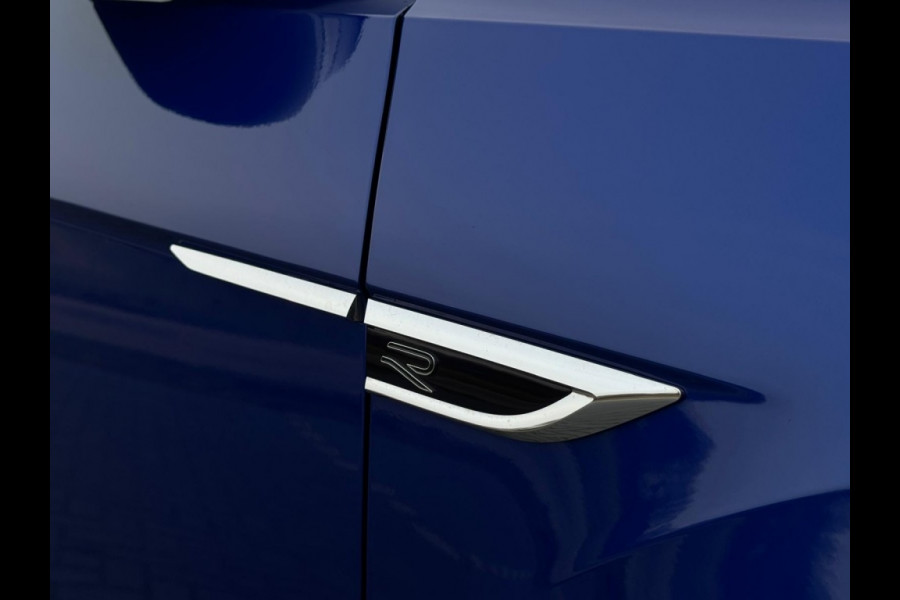 Volkswagen T-Roc 1.5 TSI R-Line 11-2025 IQ LIGHT NAVI CAMERA CLIMATE SPORTVELGEN