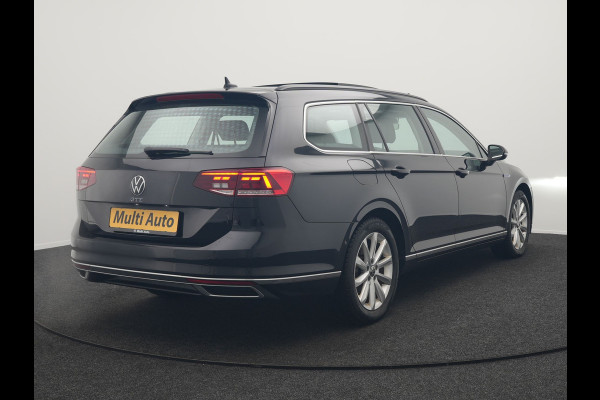 Volkswagen Passat Variant GTE Business Plug In Hybrid 218pk Dealer O.H PHEV | Panodak | Adaptive Cruise |  Sportstoelen Massage & Verwarmd | Camera | Apple Carplay |  BLIS | LED Koplampen |