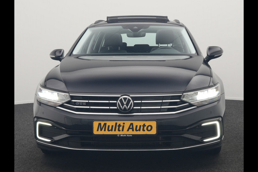 Volkswagen Passat Variant GTE Business Plug In Hybrid 218pk Dealer O.H PHEV | Panodak | Adaptive Cruise |  Sportstoelen Massage & Verwarmd | Camera | Apple Carplay |  BLIS | LED Koplampen |
