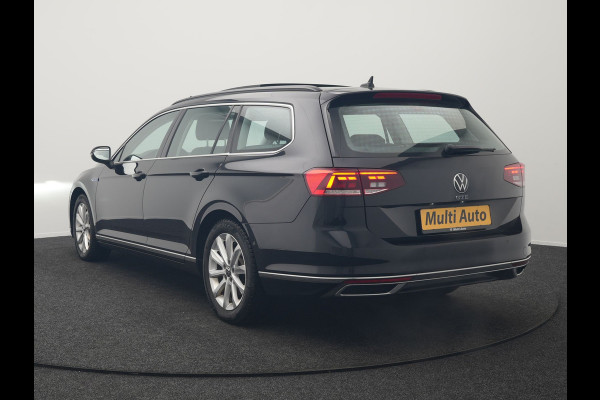 Volkswagen Passat Variant GTE Business Plug In Hybrid 218pk Dealer O.H PHEV | Panodak | Adaptive Cruise |  Sportstoelen Massage & Verwarmd | Camera | Apple Carplay |  BLIS | LED Koplampen |