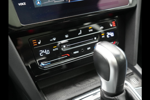 Volkswagen Passat Variant GTE Business Plug In Hybrid 218pk Dealer O.H PHEV | Panodak | Adaptive Cruise |  Sportstoelen Massage & Verwarmd | Camera | Apple Carplay |  BLIS | LED Koplampen |