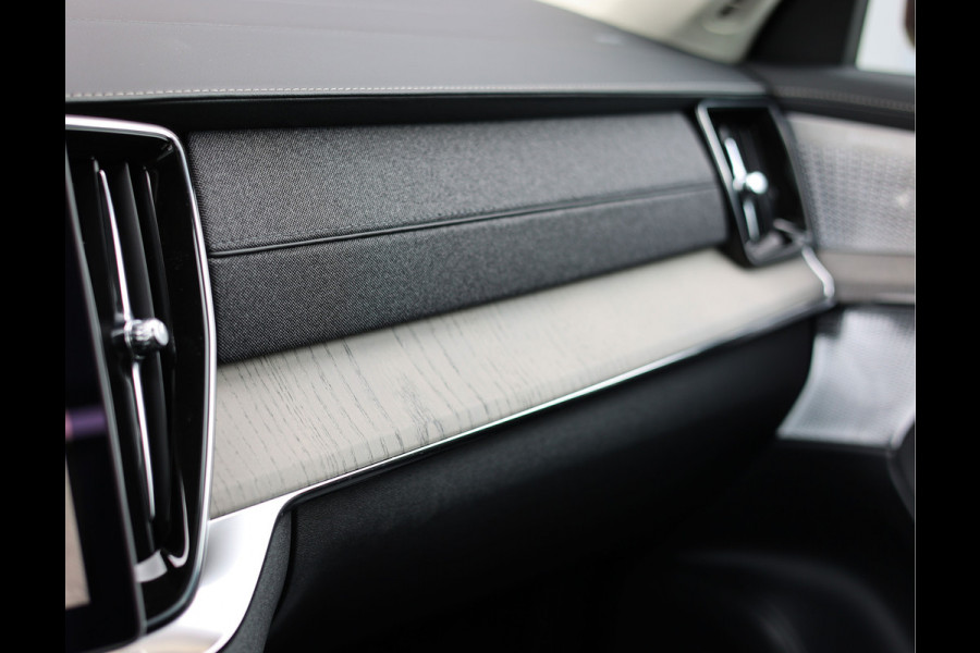 Volvo XC90 T8 AWD Ultra Dark | Heico - Luchtvering - Trekhaak - Bowers&Wilkins