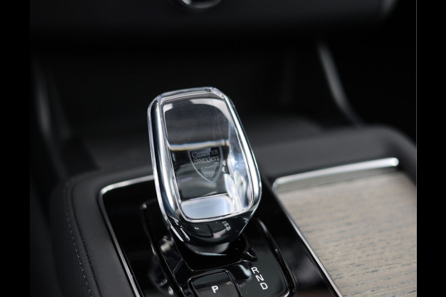 Volvo XC90 T8 AWD Ultra Dark | Heico - Luchtvering - Trekhaak - Bowers&Wilkins