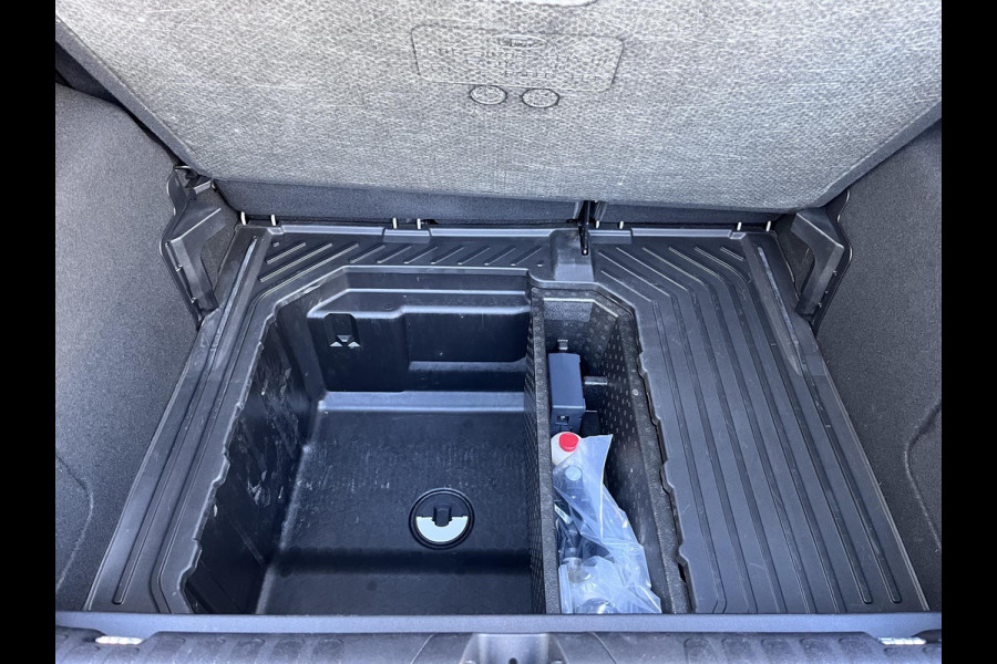 Ford Puma 1.0 EcoBoost Hybrid Titanium 125pk | Winterpack | Trekhaak Afneembaar | SYNC 4 Navigatie |