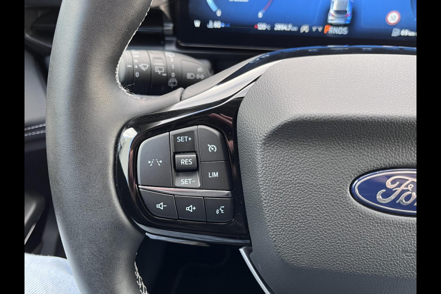 Ford Puma 1.0 EcoBoost Hybrid Titanium 125pk | Winterpack | Trekhaak Afneembaar | SYNC 4 Navigatie |