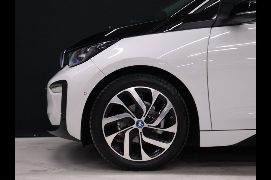 BMW i3 Basis iPerformance 94Ah 33 kWh [ADAPTIVE CRUISE CONTROL, BLUETOOTH TELEFOON, ACHTERUITRIJCAMERA, PDC V+A, BMW LED, STOELVERWARMING, AUTOMATISCHE AIRCO, NIEUWSTAAT]
