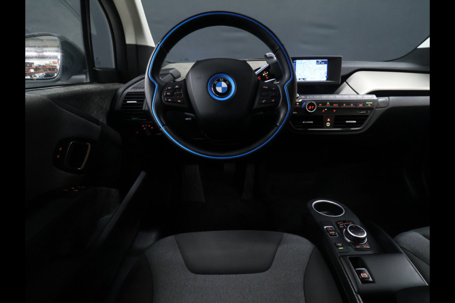 BMW i3 Basis iPerformance 94Ah 33 kWh [ADAPTIVE CRUISE CONTROL, BLUETOOTH TELEFOON, ACHTERUITRIJCAMERA, PDC V+A, BMW LED, STOELVERWARMING, AUTOMATISCHE AIRCO, NIEUWSTAAT]